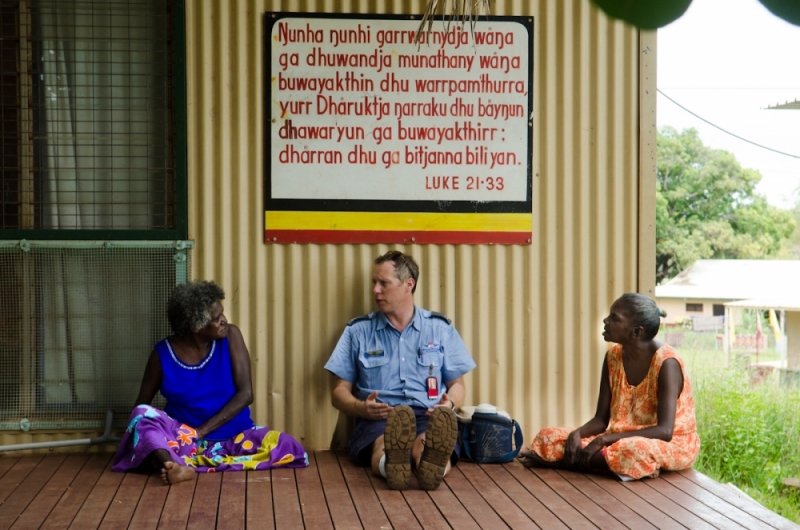 MAF Pilot David Pett visits with the women who work at Bible Translation for CSIS on Elcho Island in Arnhem Land.